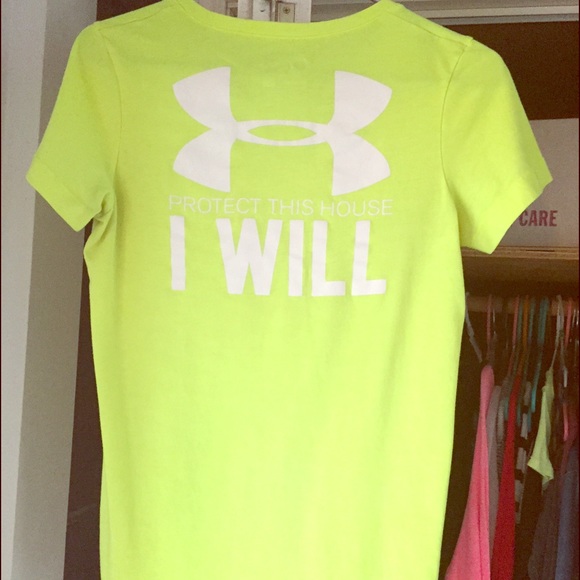 Under armour shirt