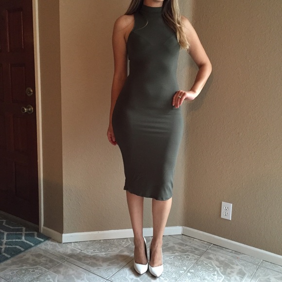 •LAST ONE• Olive High Neck Midi Dress - Picture 2 of 4