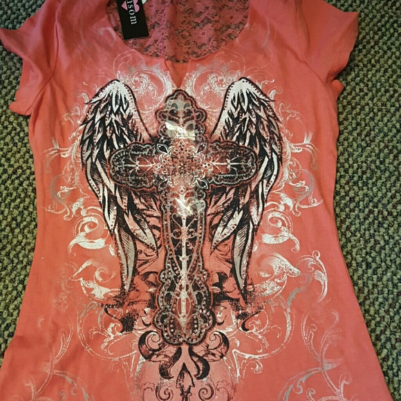 Cute cross t shirt!