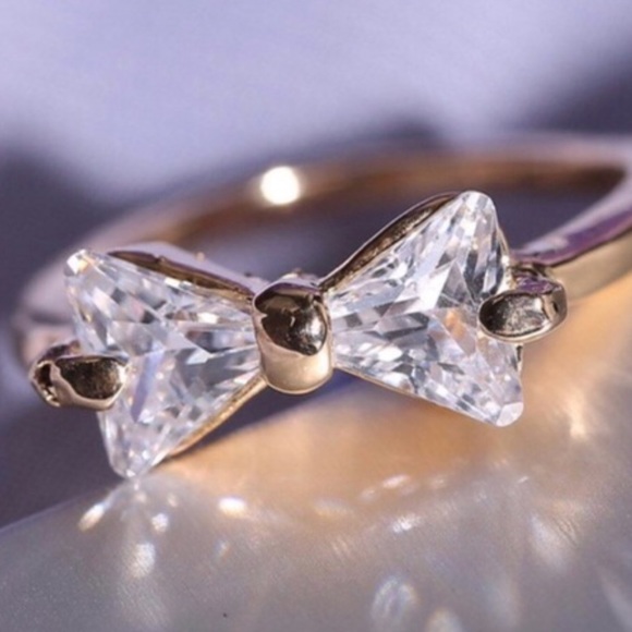 BOW CRYSTAL GOLD RING, NWT 🔆🔆🔆🔆🔆 - Picture 5 of 5