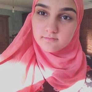 Meet your Posher, Fatima