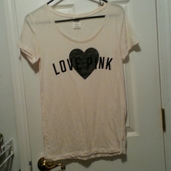 VS heart tee