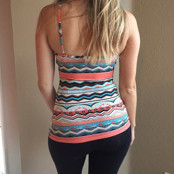 Coral Tribal Print Tank - Picture 4 of 4