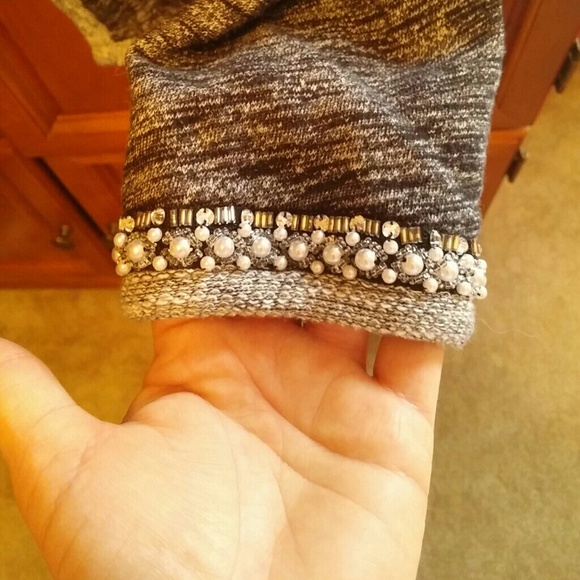 Blazer - Picture 2 of 2