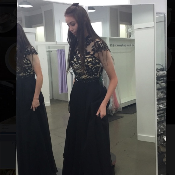 Sherri Hill Prom Dress Size 2