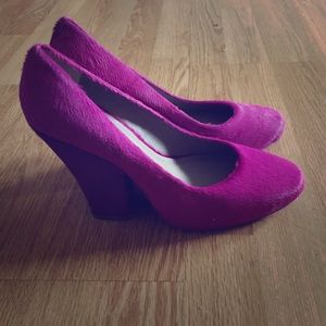 Zero + Maria Cornejo pink calf hair pumps! Hot!!