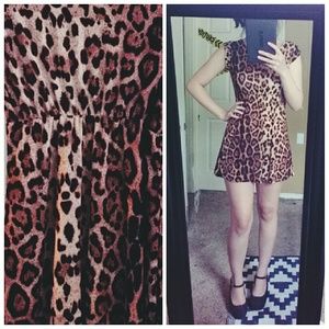 🌟$4 SALE🌟 leopard print minidress