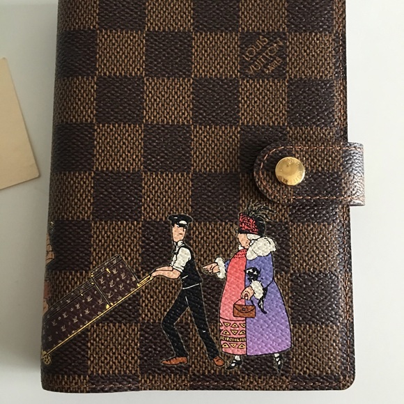 Louis Vuitton Illustre PM Agenda - Picture 1 of 4