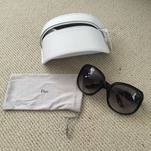 Dior Glossy sunglasses