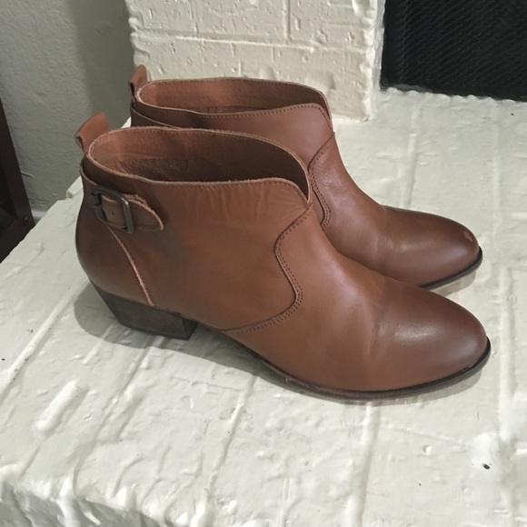 Brown Chelsea Crew Booties size 8