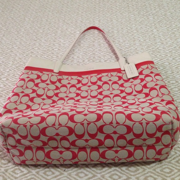 Used authentic coach tote