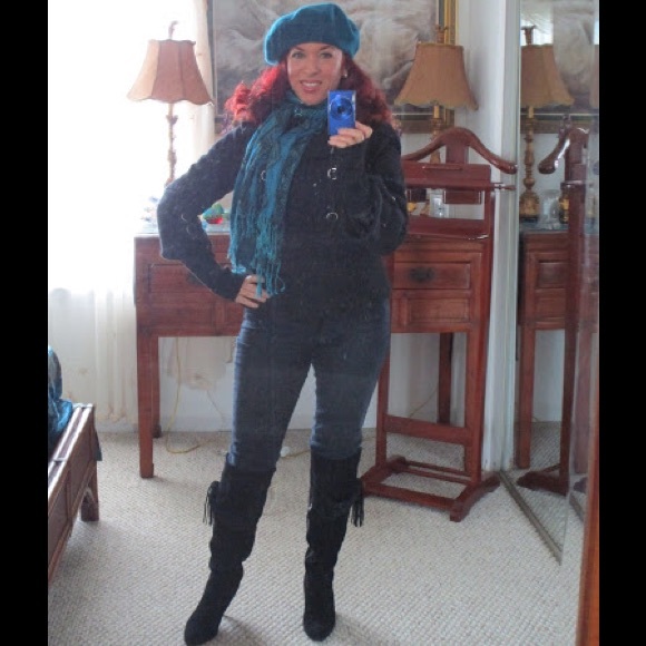 Meet Your Posher, Mary Beth! - Picture 3 of 4