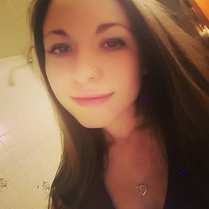 Meet your Posher, Marissa