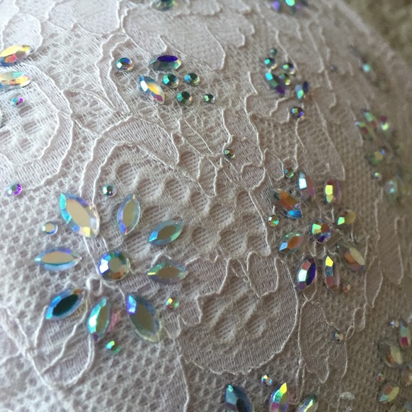 Victoria secret push-up rhinestone with bling bra - Picture 3 of 4