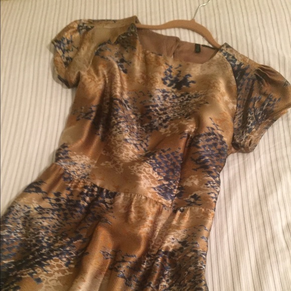 Gorgeous gold spring / summer dress