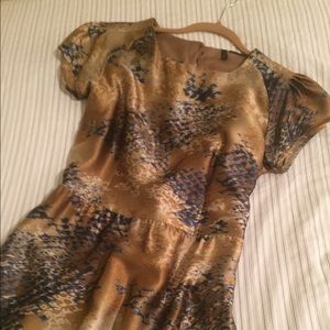 Gorgeous gold spring / summer dress