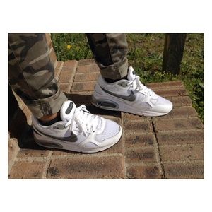 Air Max Classic Leather SI