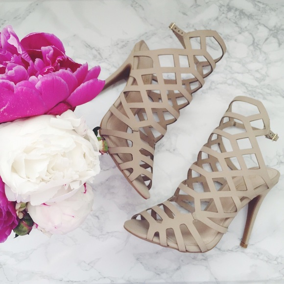 LAST ONE! Julianne • Nude Caged Heels - Picture 2 of 4