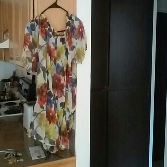 Shirt - Picture 2 of 2