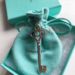 Tiffany Keys Crown Pendent