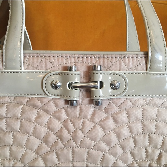 Vera Bradley Tan Tote - Picture 4 of 4