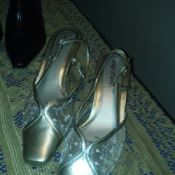 Gold shoes
