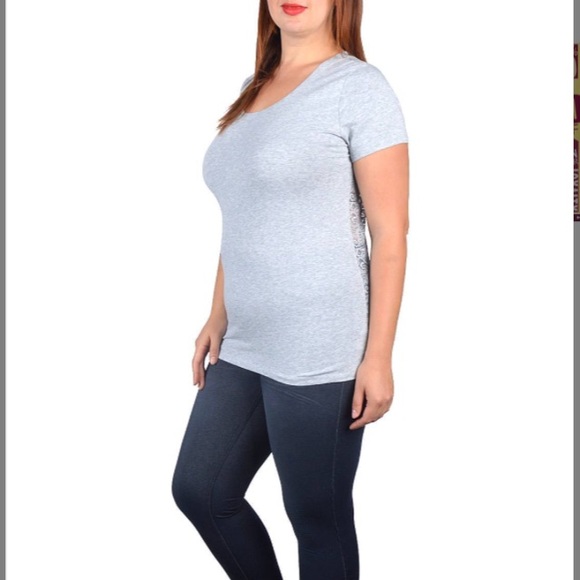 NWT Scoop Neck Lace See Through Back Shirt - Picture 3 of 4