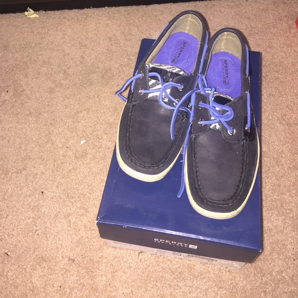 Black and blue sperry