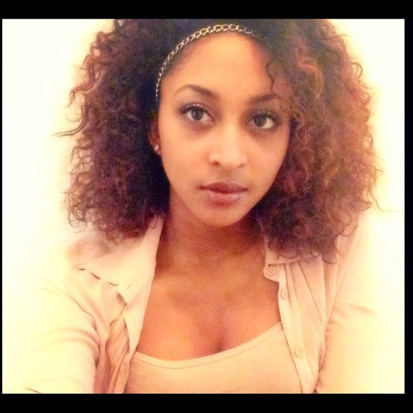 Meet your Posher, Amber ππ - Picture 4 of 4