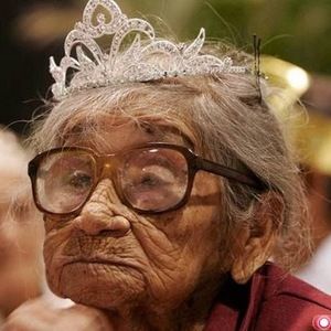 Meet your Posher, Lee