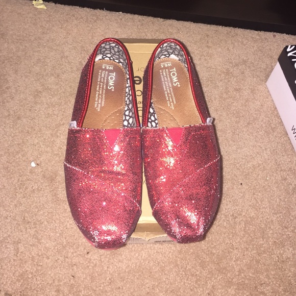 Sparkly red toms - Picture 1 of 1