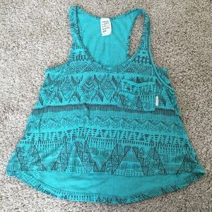 Hi-lo beachy tank