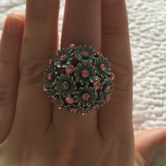 Cocktail ring - Picture 2 of 3