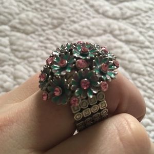 Cocktail ring