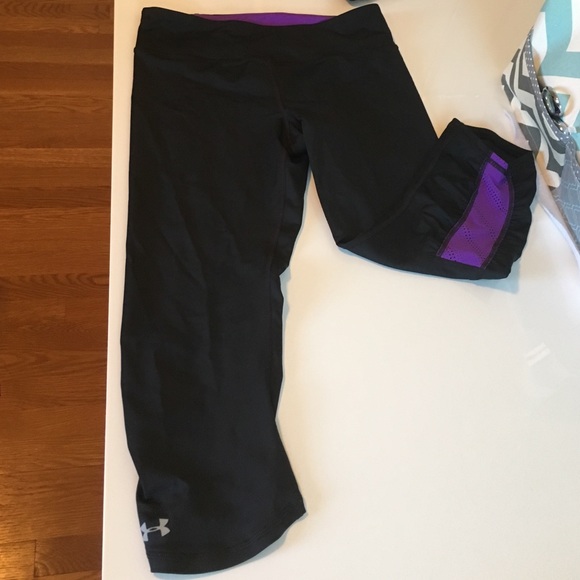 Small black and purple Under Armour Capri