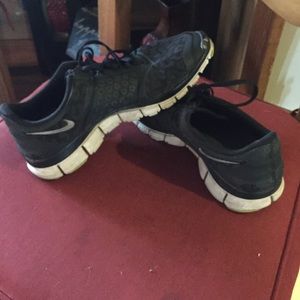 Nike free 5.0 black cheetah print