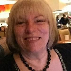 Meet your Posher, Lorraine