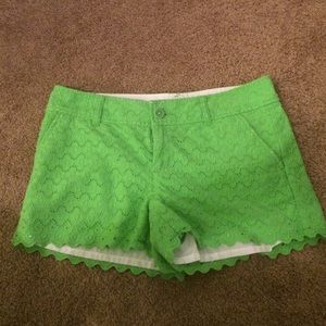 Lilly Pulitzer Green Lace Walsh Shorts
