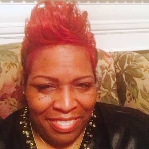 Meet your Posher, Lynnette