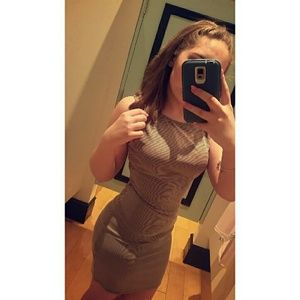 Meet your Posher, Marissa