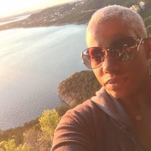 Meet your Posher, Wendy