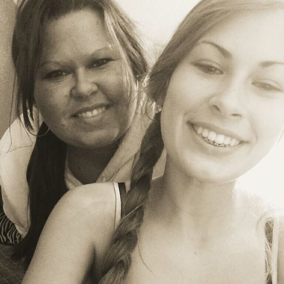 Meet your Posher, Tonya - Picture 1 of 1