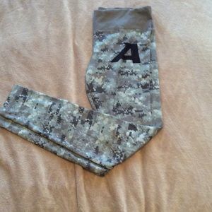 Authentic Army Camo Leggings!