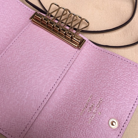 Louis Vuitton 6 key holder in rose ballerine - Picture 3 of 4