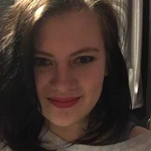 Meet your Posher, Halie