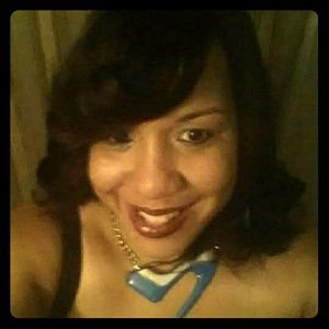 Meet your Posher, Monica