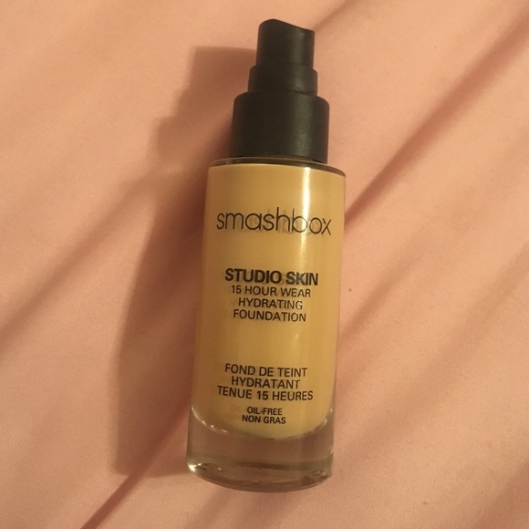 Smash box foundation 1.2