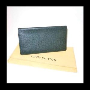 Authentic Louis Vuitton Green Wallet