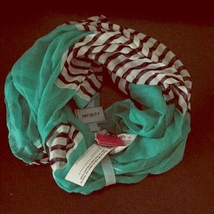 Fashion scarf bundle NWT