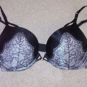❤  NWT Bomshell Bra. ❤
